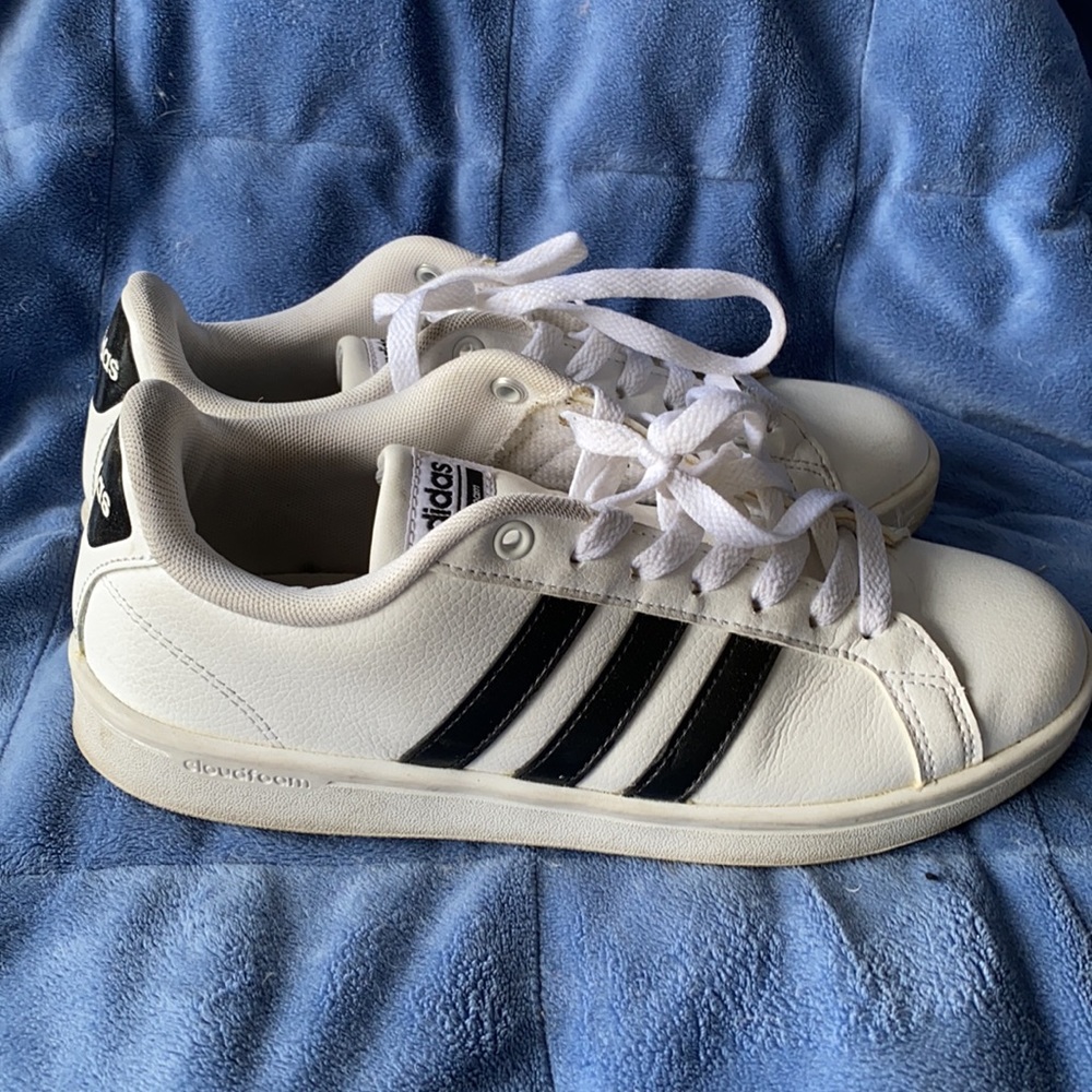 Adidas cloud form woman’s - Picture 2 of 5